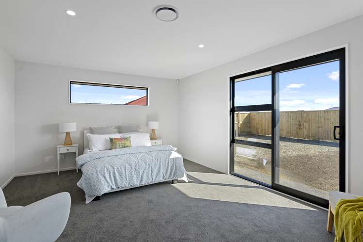 36 Florence Drive Lincoln_12