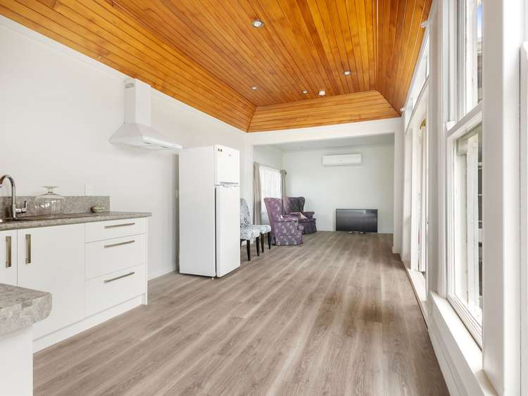 61 Grey Street Woodville_26