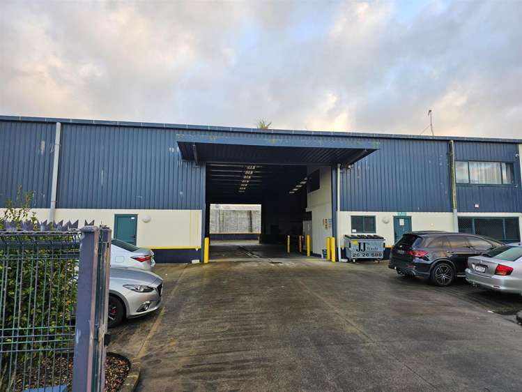 4 Tironui Station Road West_0