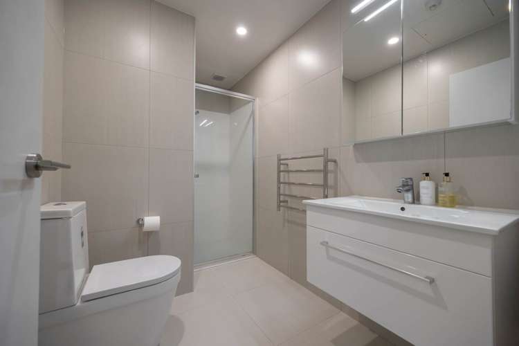 104/7d Hinaki Street Point England_15