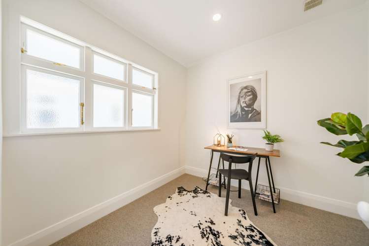 9 Cudby Street Woburn_13