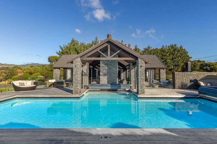 2 Otaihanga Road Paraparaumu Beach_36