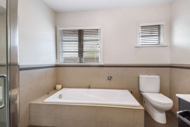 129 Hamilton Avenue Ilam_10