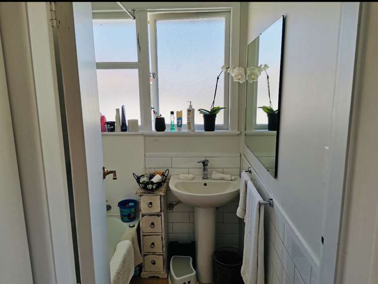 8 Shelley Street Titahi Bay_12