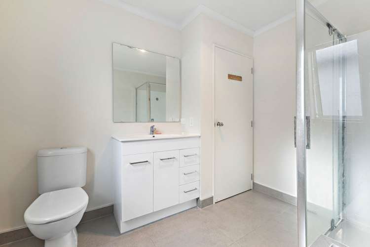 29 Hollowout Street Takanini_14