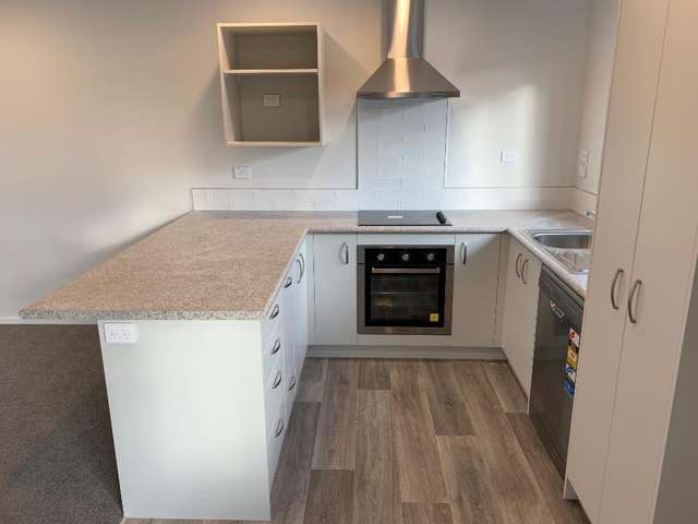 2/58 Wellington Street Hamilton East_2