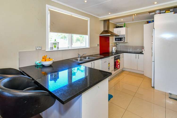 4 Osborne Place Papakura_11