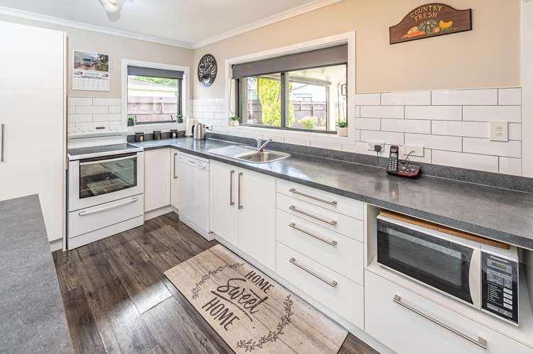 10 Kakaho Drive Tawhero_4