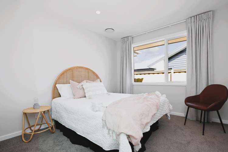 243 Racecourse Road Allenton_24