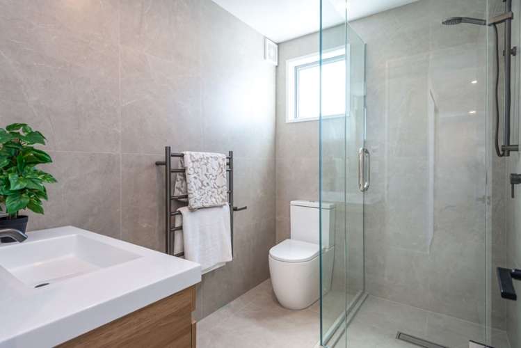 2/525 Madras Street Saint Albans_9