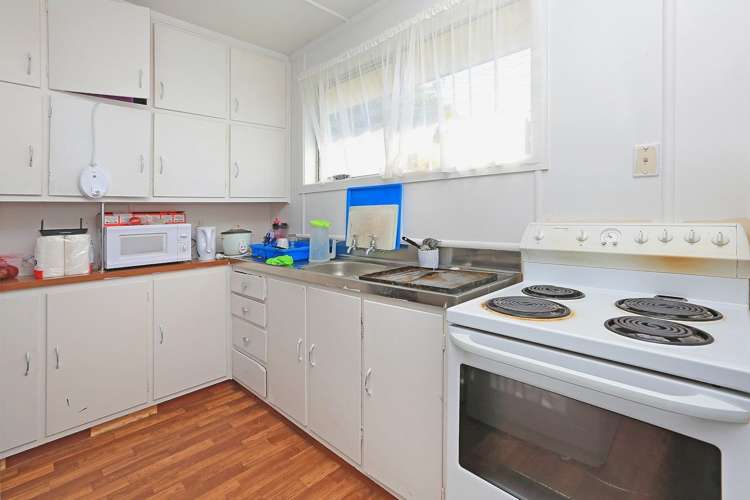 38 Cargill Street Papakura_9