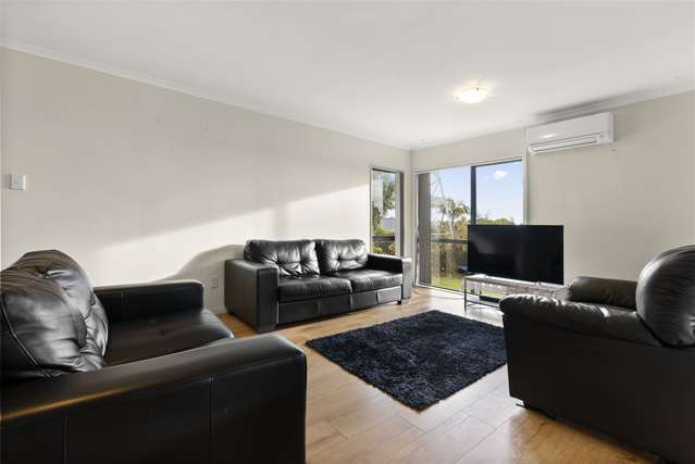 5 Hansworth Place Flat Bush_3