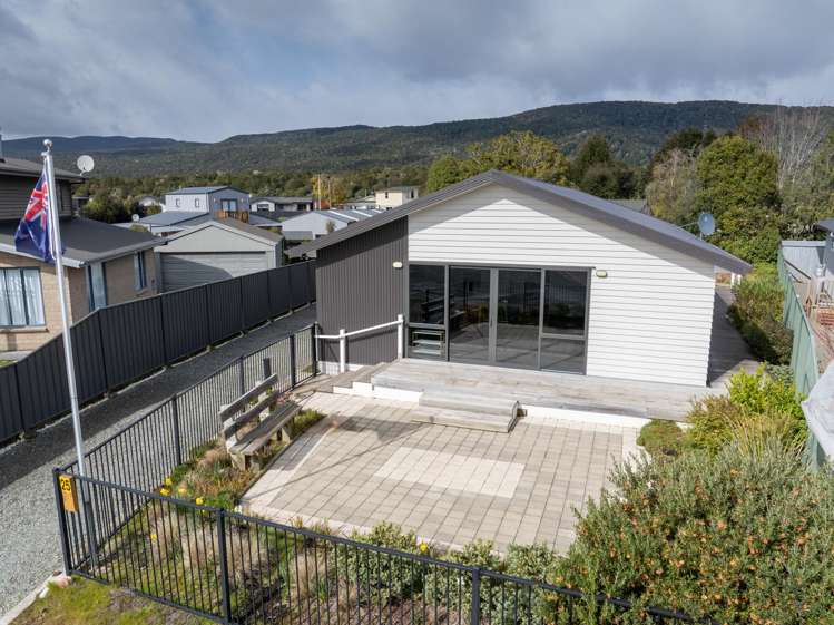 25 Motu-Au Close Manapouri_31