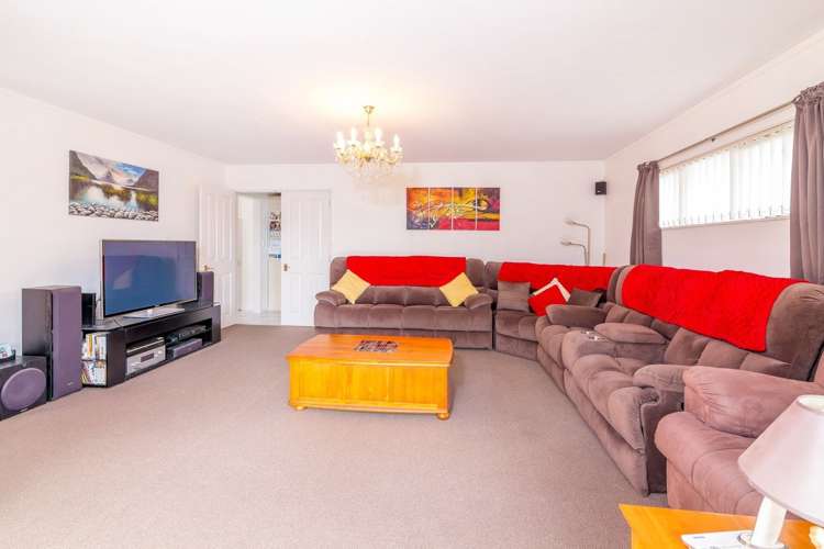 25b Beach Road Pahurehure_7