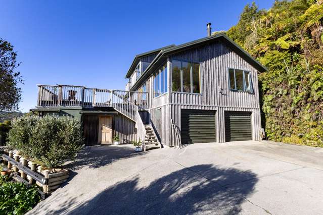 109 The Strand Ōkārito_3