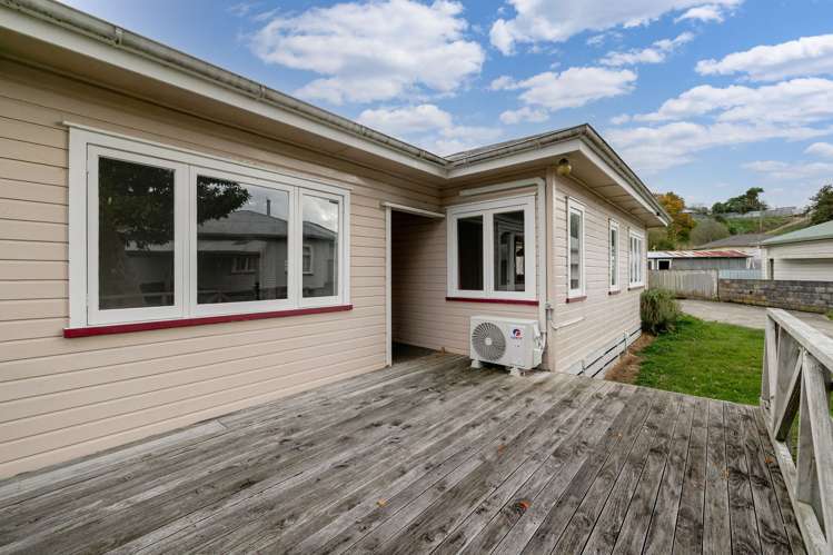 51 and 51A Moa Street Taihape_15