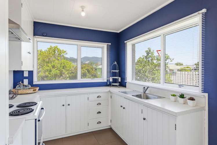 2 Cypress Grove Paraparaumu_16