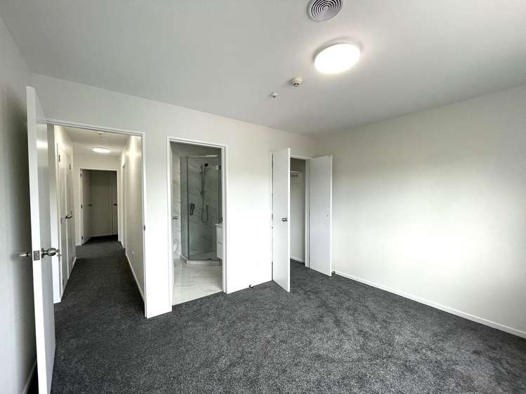 5/152 Triangle Road Massey_13