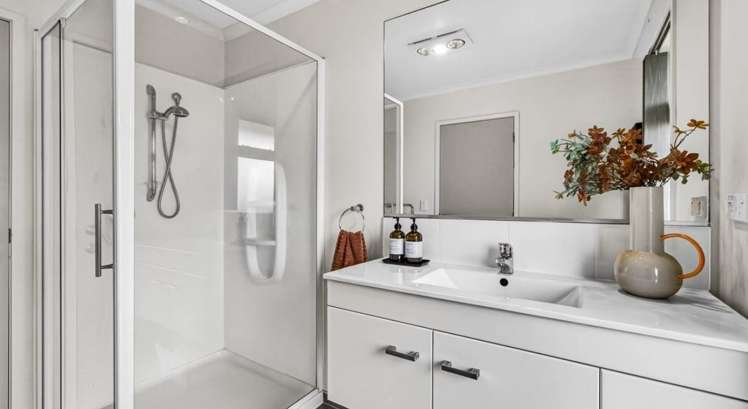 52 Madison Terrace Silverdale_7