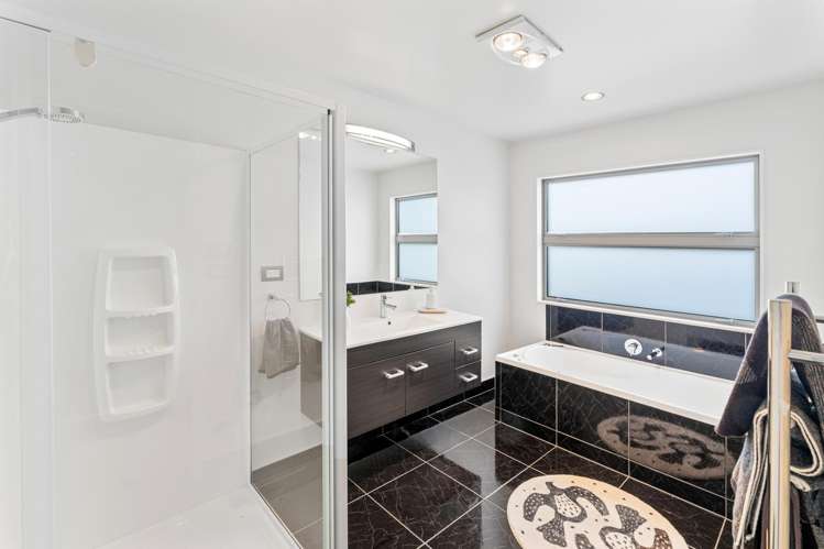 53 Champion Road Richmond_19