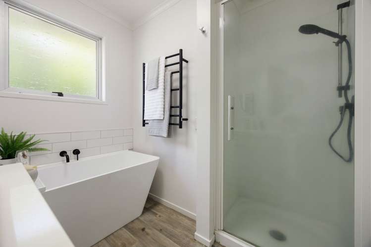 13 Edith Place Dinsdale_12