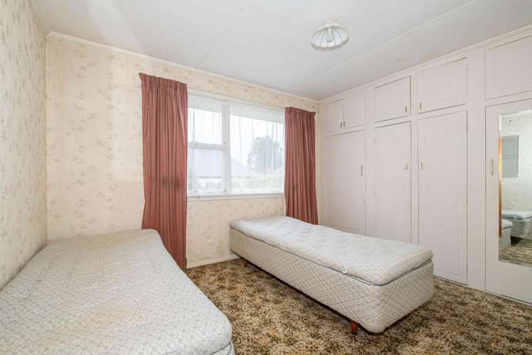 12a Sealy Street Highfield_21