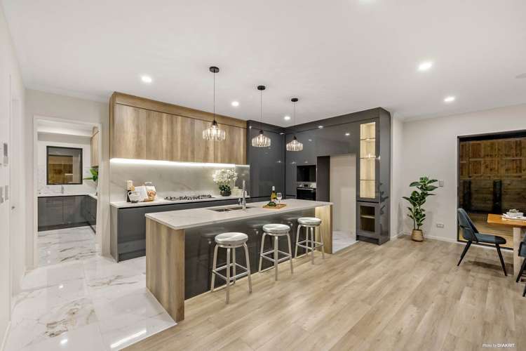 51 Bushfield Drive Flat Bush_5