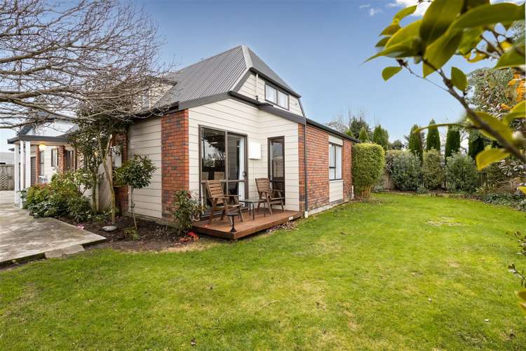 2 Bank Street Springlands_25