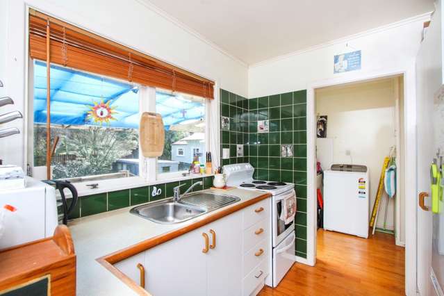 37 Tomo Street New Lynn_2