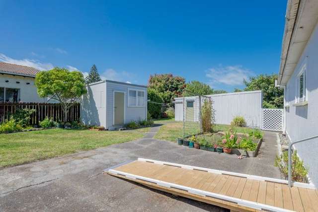 4 Ngaio Street Otaki Beach_2