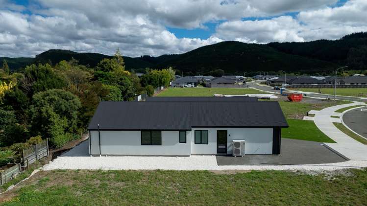 6 Pyke Place Wakefield_21
