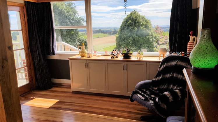 2000 Hillfoot Road Catlins Surrounds_18