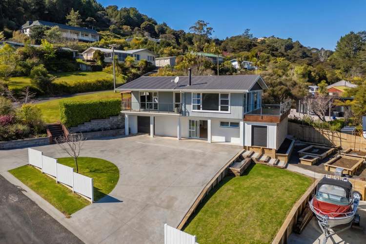 54 Main Street_3