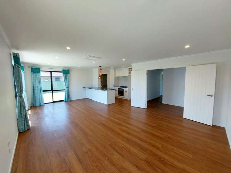 9C Desmond Place Bell Block_5