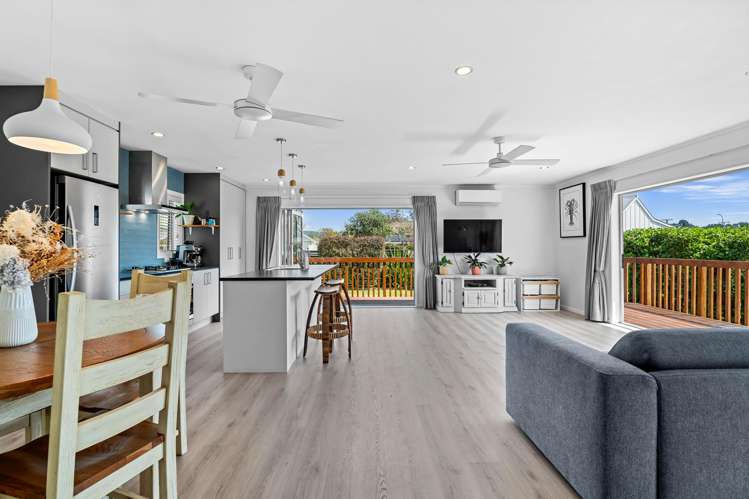 29 Shoemaker Road Waipu_10