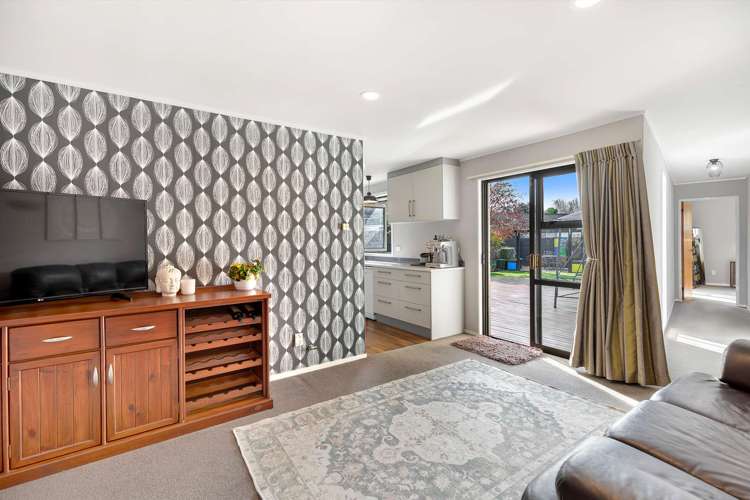 18 Truscott Grove Awapuni_12