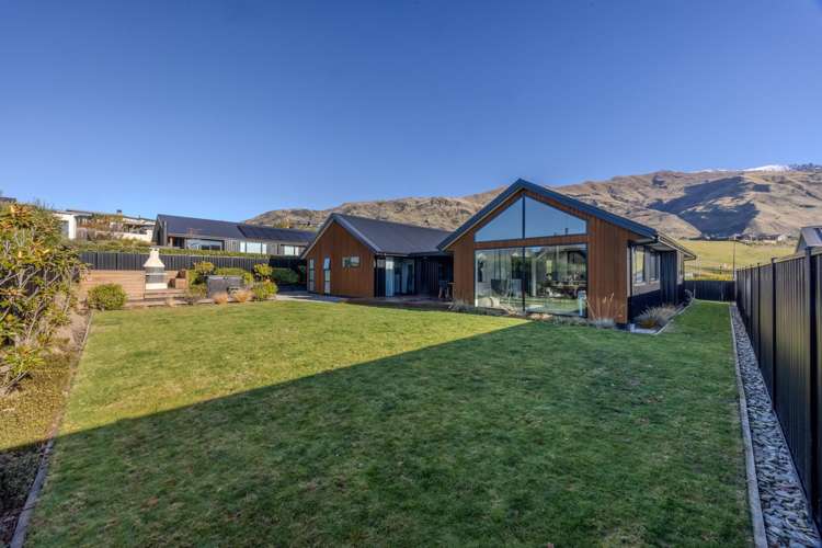 116 West Meadows Drive Wanaka_11