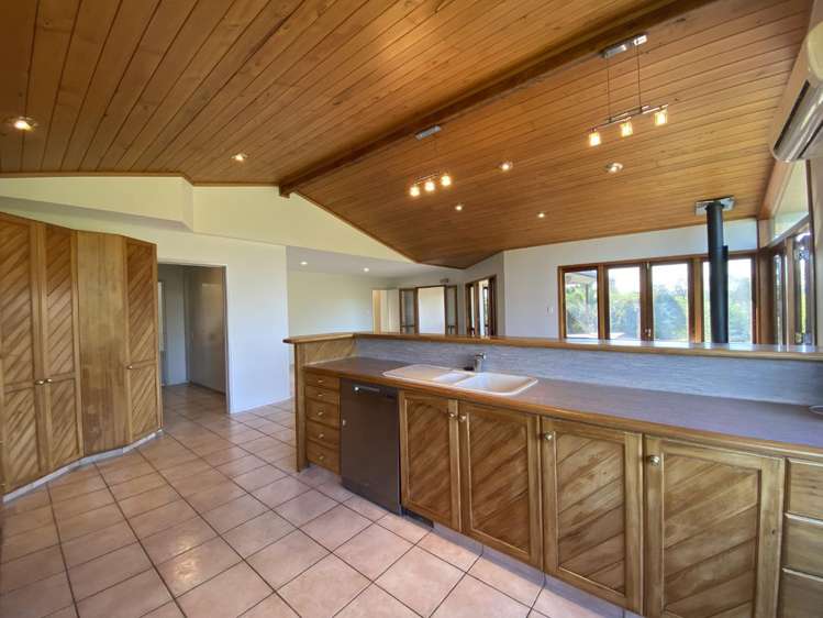 72 Ireland Road Waitoki_6