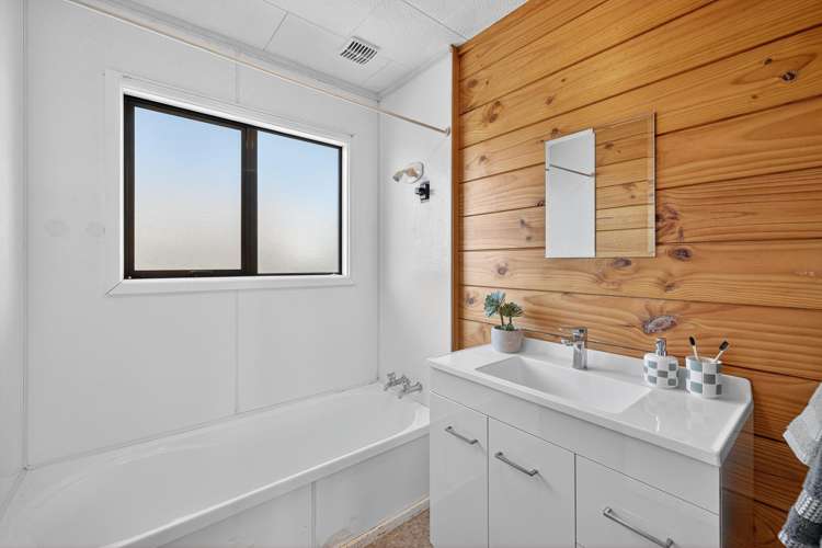 119 Gilberthorpes Road Hei Hei_14