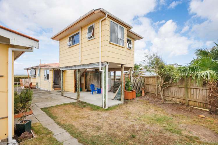 1 Seabury Avenue Foxton Beach_17
