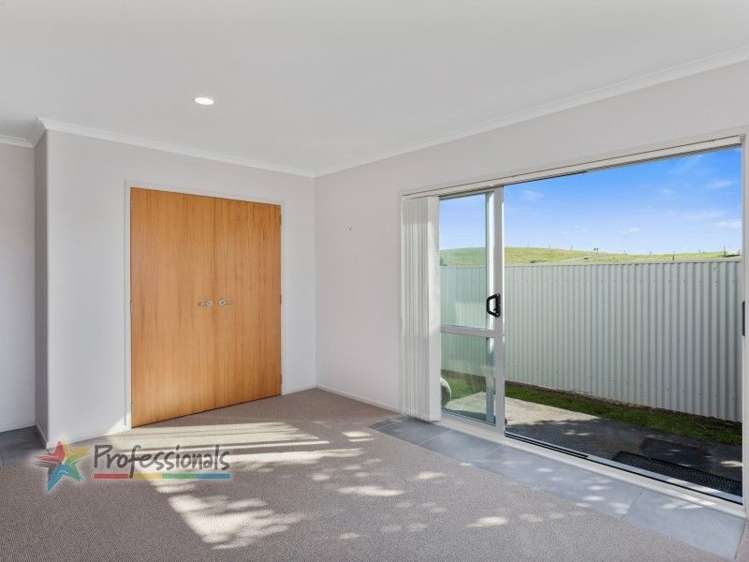 5 Esplanade Rise Coastlands_12