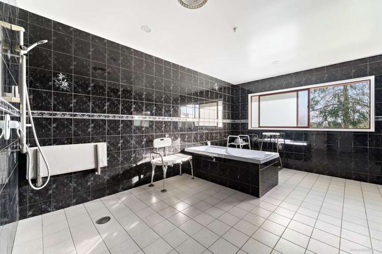 482 State Highway 16 Kumeu_32