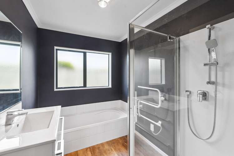 1 Terry Lane Paraparaumu Beach_16