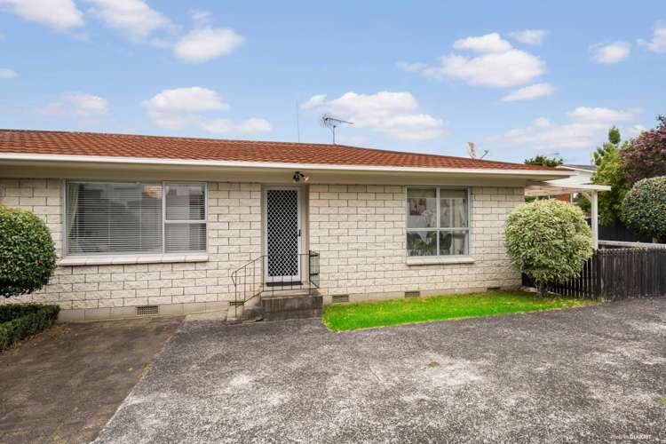 2/41 James Evans Drive Northcote_1