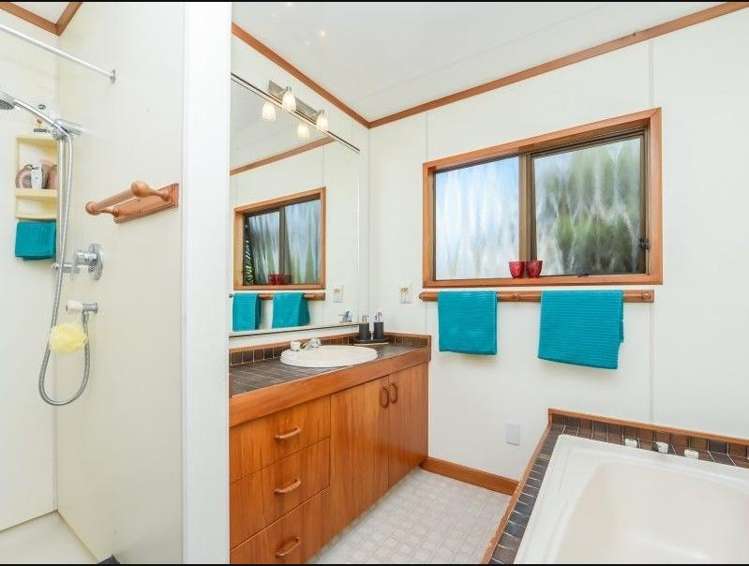 22 McMeekan Avenue Chartwell_12