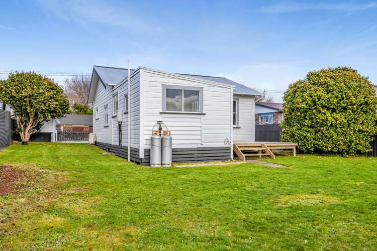 10 Erin Street Hawera_19