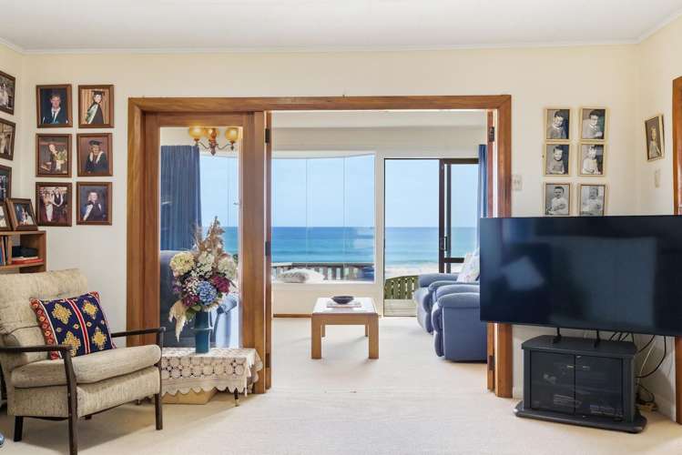 2B Beach Street Fitzroy_17