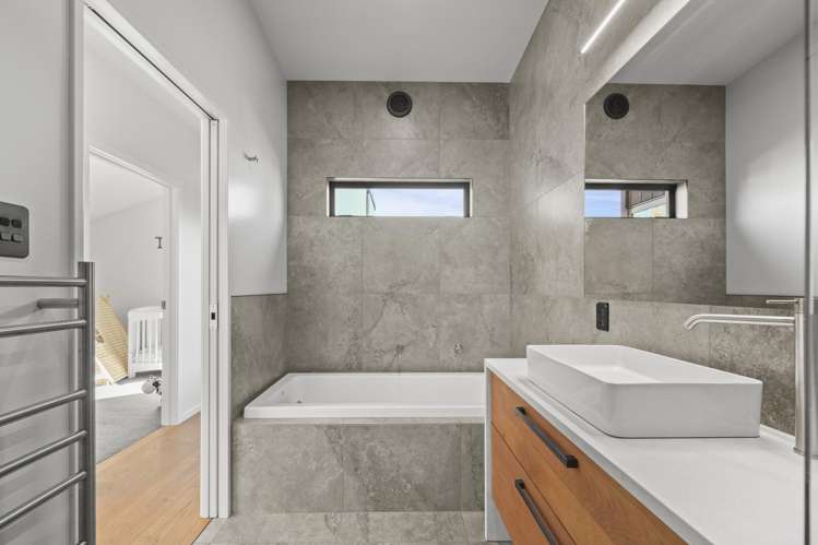19 Dunbarton Street Redwood_20