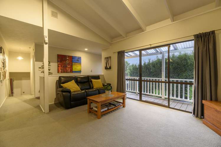 89 Captain Scott Road Glen Eden_4