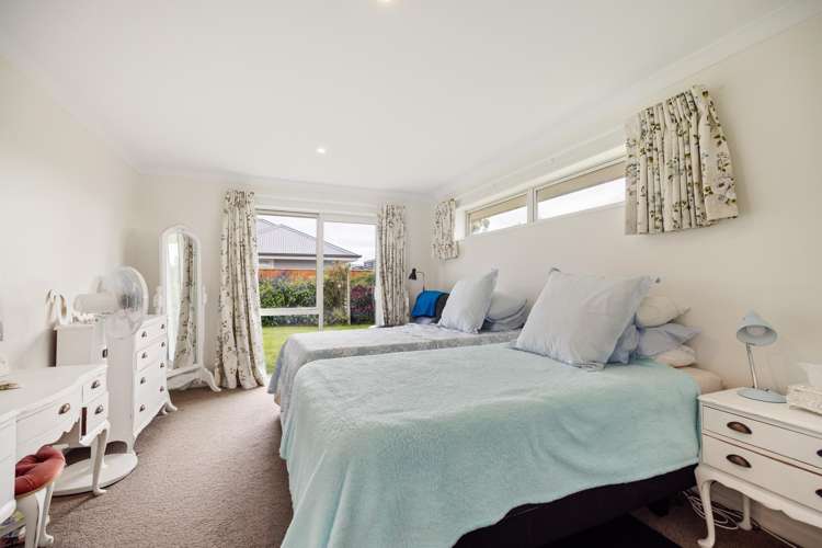 22 Claremont Crescent Amberley_14